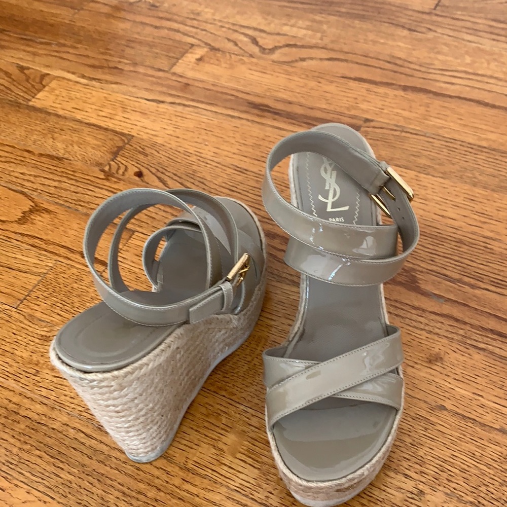 YSL taupe/grey patent leather wedges